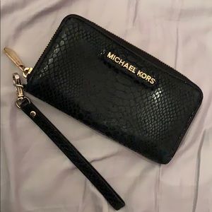 Michael Kors Wallet/Wristlet